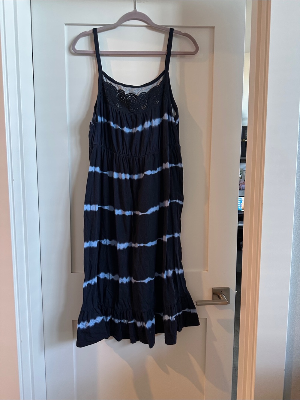 Faded Glory Navy and White Striped Tie-Dye Midi Dress